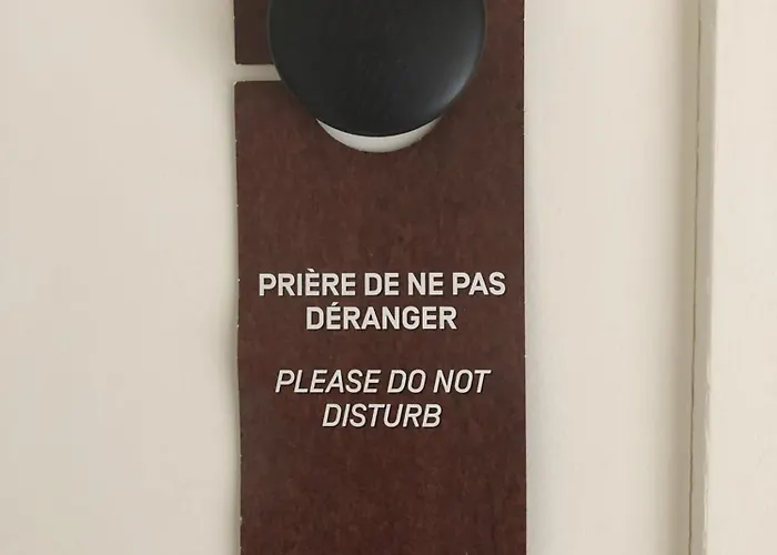 Le Bois Des Chambres