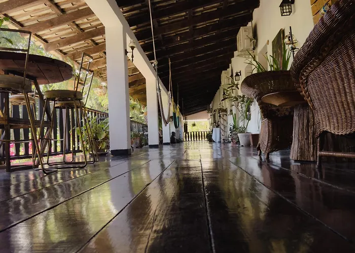 Garden Hotel