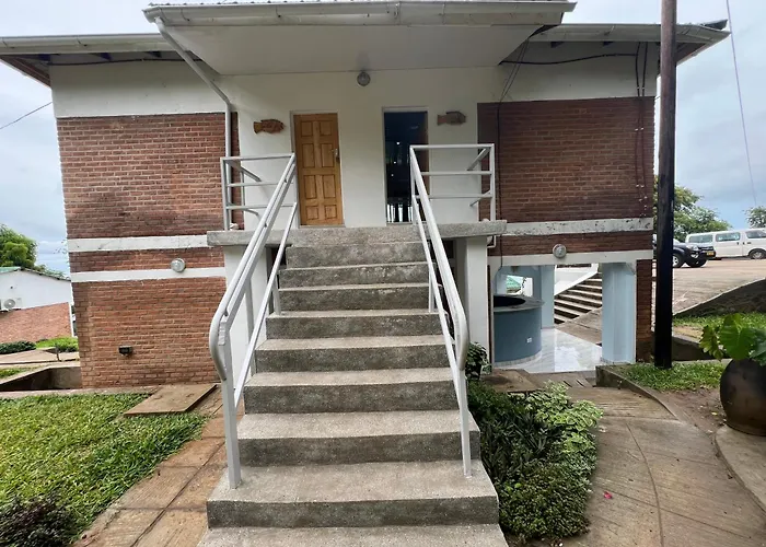 Ndau Lodge