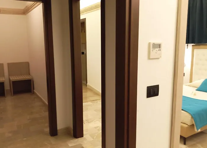 Bhb Hotel