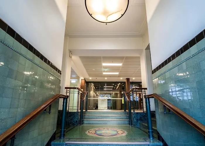 Oaks Sydney Goldsbrough Suites