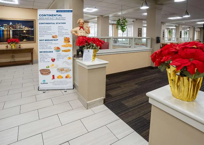 Clarion Hotel Detroit Metro Airport
