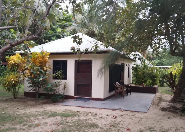 Yasawa Long Beach Hideout Resort