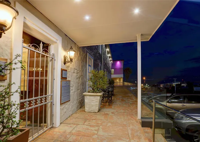 Protea Hotel By Marriott Mossel Bay