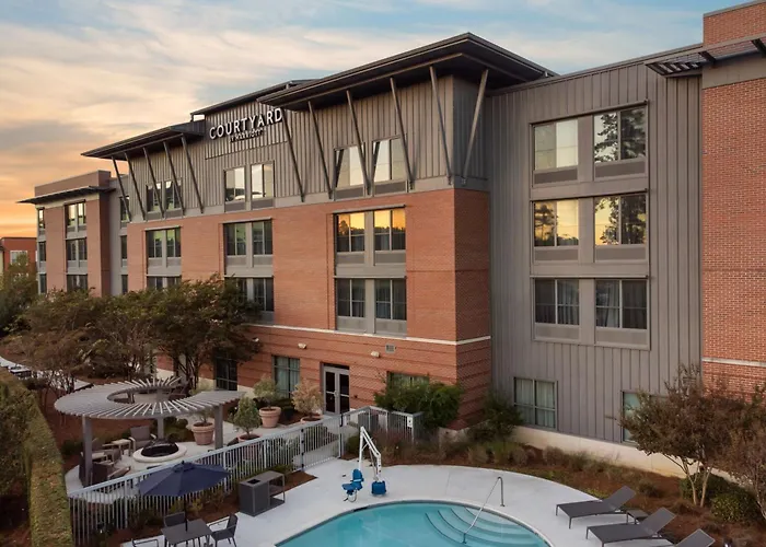 Courtyard By Marriott Charleston Summerville
