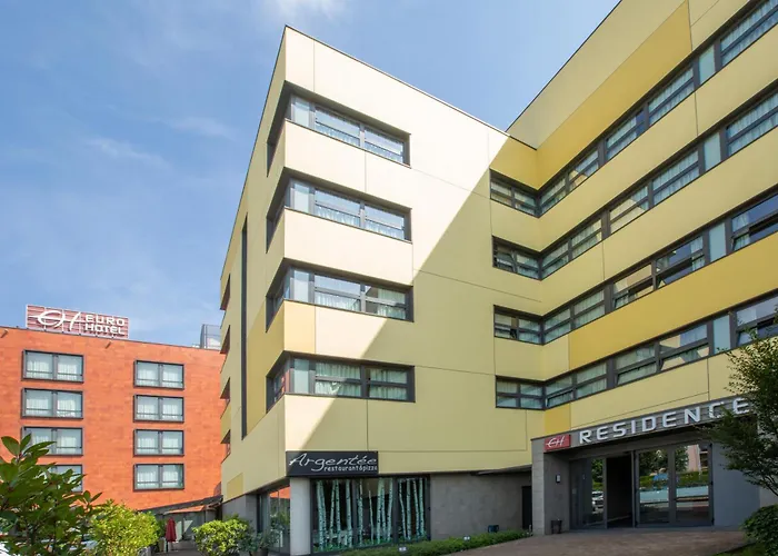 Euro Hotel Residence
