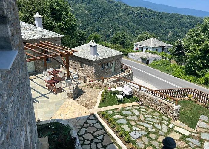 Nostos Country House