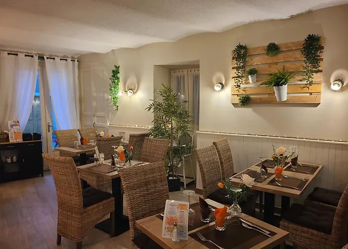 Auberge De L Helvie Chez Coco & Ricou