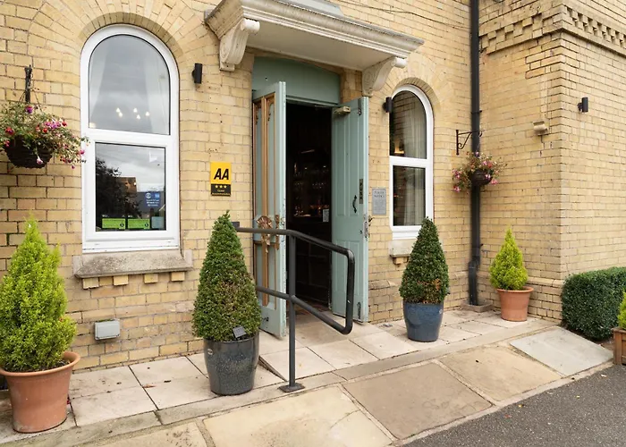 The Finch Hatton Arms