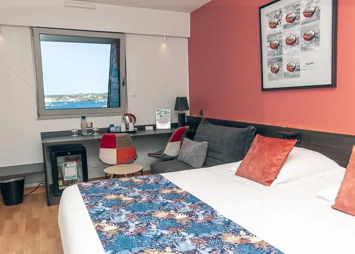 Logis Hotel De France - Face A La Mer