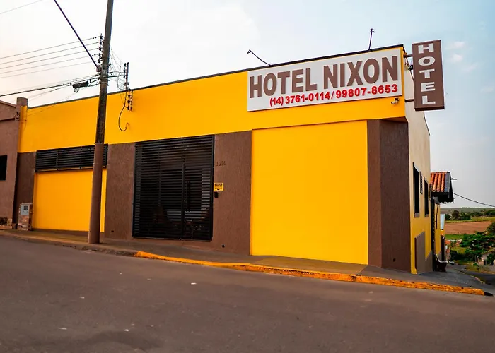 Hotel Nixon Próximo, Rodoviária, Prefeitura e a Matriz central