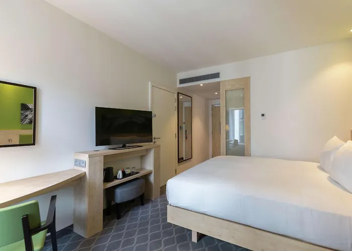 Hampton By Hilton Antwerp Central Station