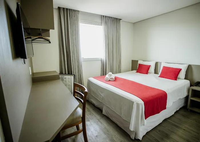 Lagoa Flat Hotel