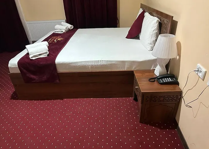 Boutique Hotel Shakh