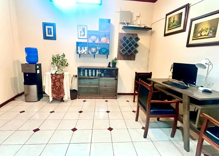 House Center