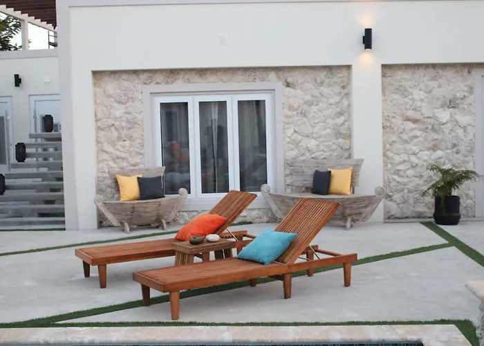 Eva Resort