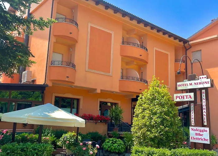 Hotel Ristorante Montenerone Il Poeta