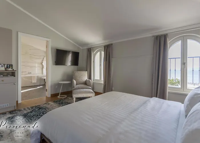 Villa Promenade (Adults Only)