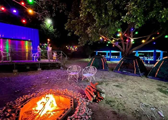 Arzel Resort