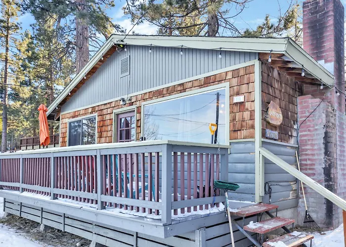 Lakefront Family Cabin By Big Bear Vacations