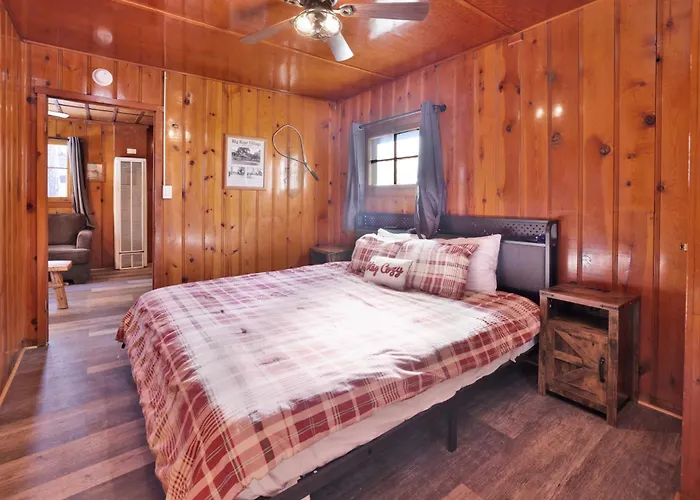 Little Pines Couples Lakeside Cabin By Big Bear Vacations