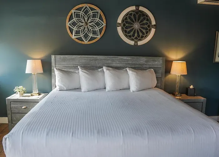 Old Mill Inn