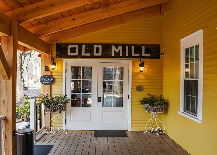 Old Mill Inn