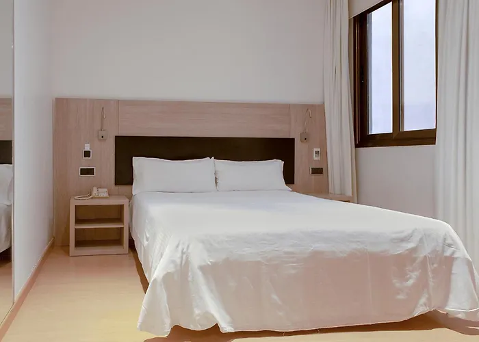 Hotel Lleo