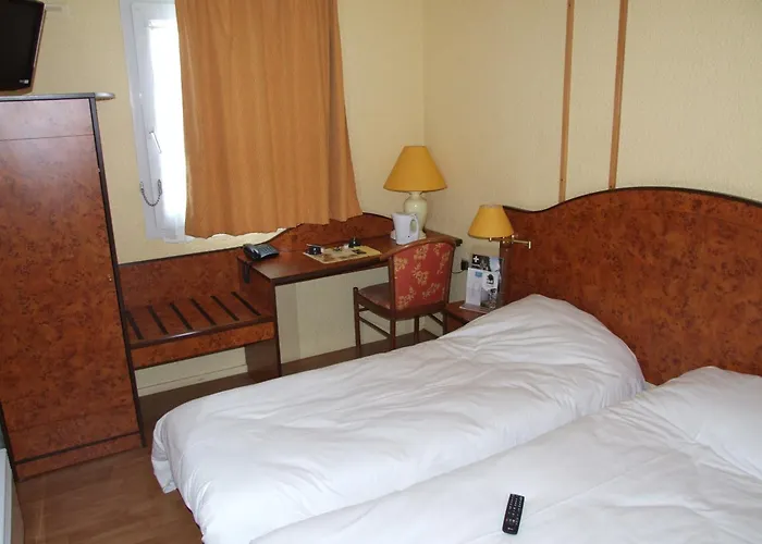 Logis Hotel & Restaurant & Bar Le Cottage