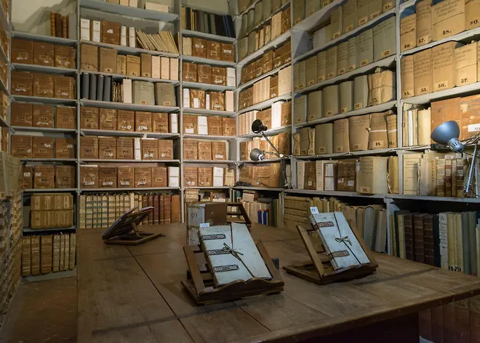 Al Palazzo Del Marchese Di Camugliano Residenza D'Epoca