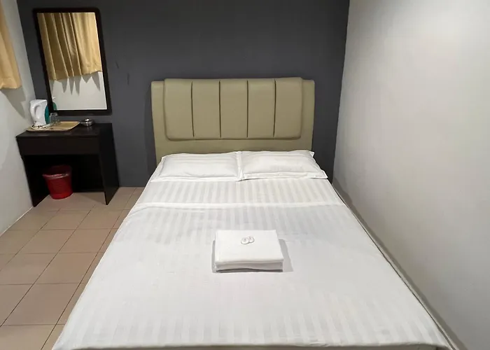 Pekan Budget Hotel