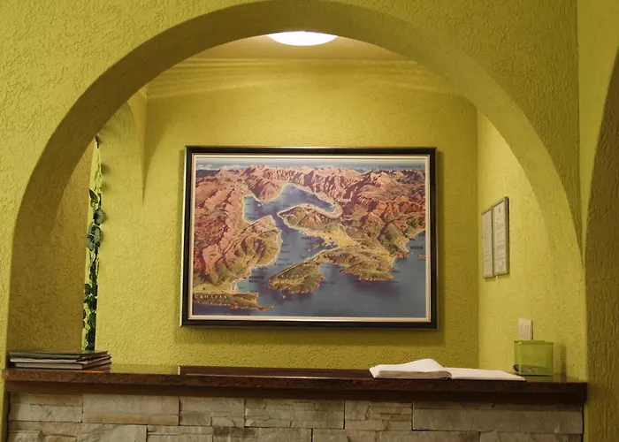 Garni Hotel Bokeska Noc