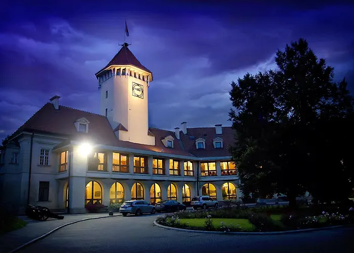 Hotel Zamek Pultusk Dom Polonii
