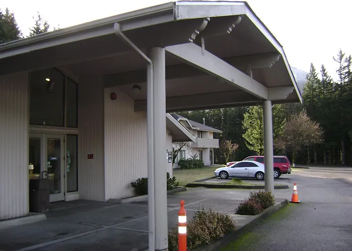 Edgewick Inn