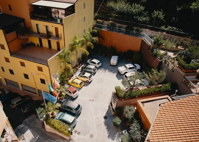 Halykos Hotel