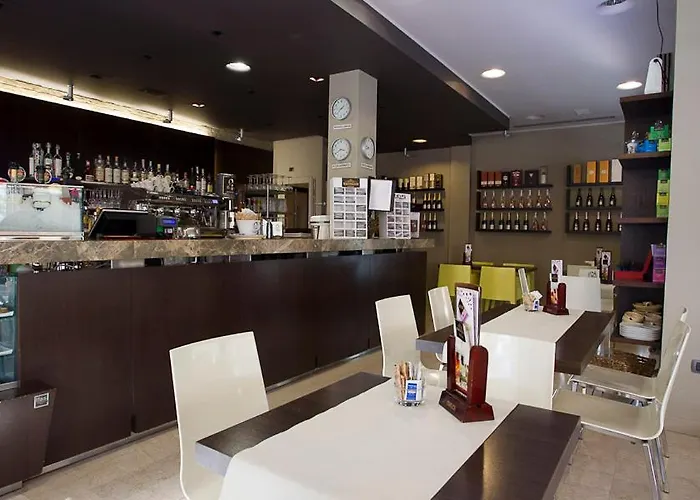 Zara Rooms & Suites
