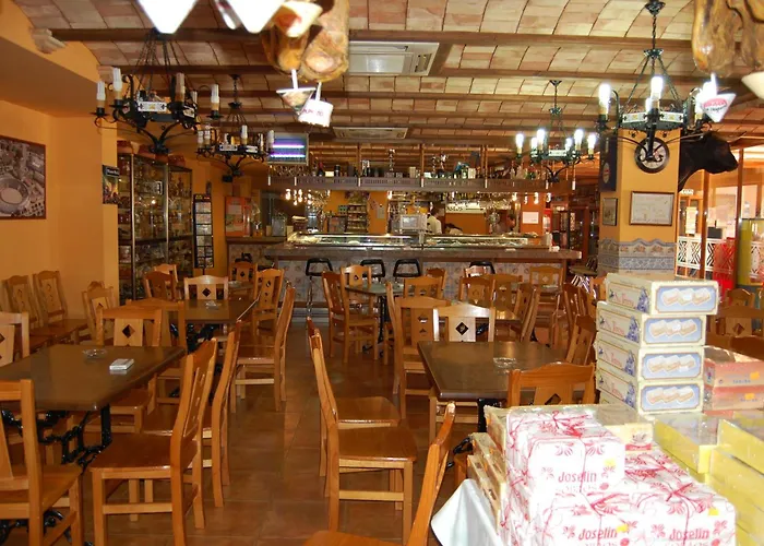Hotel Flor De La Mancha