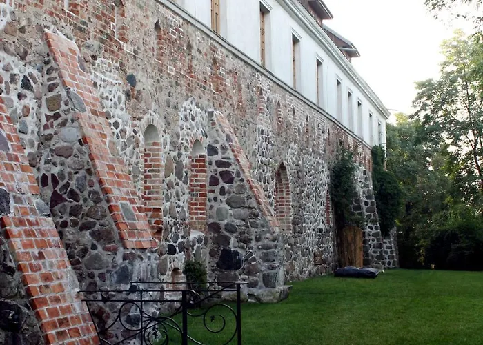 Klasztor Cedynia Hotel