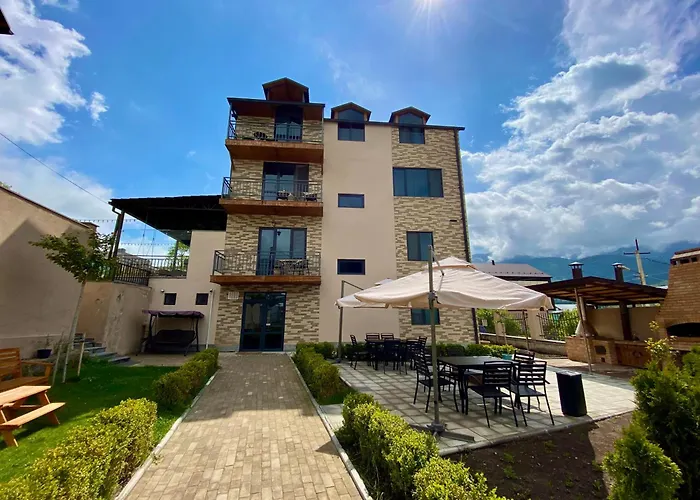 Aurelia Hotel & Restaurant