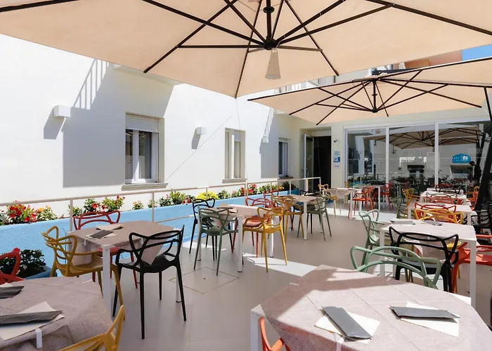 Hotel Nina