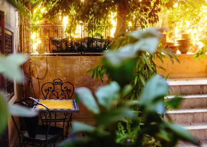 Riad Roxanne