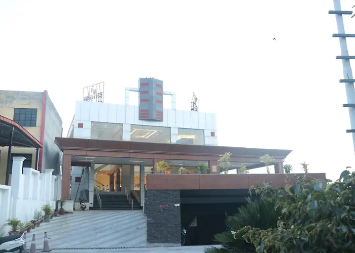 Pt Moolraj Residency
