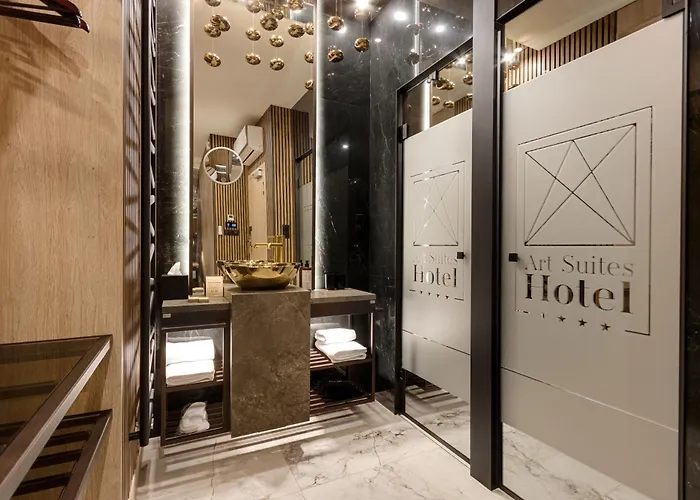 Art Suites Luxury Hotel