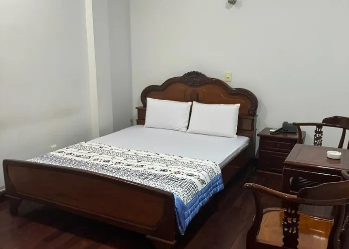 Song Cau Hotel