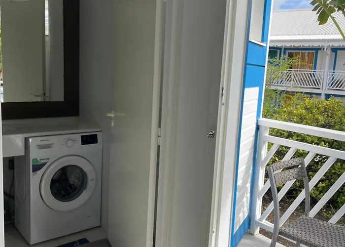 Studio 25 m Manganao Joela 4 personnes avec machine a laver