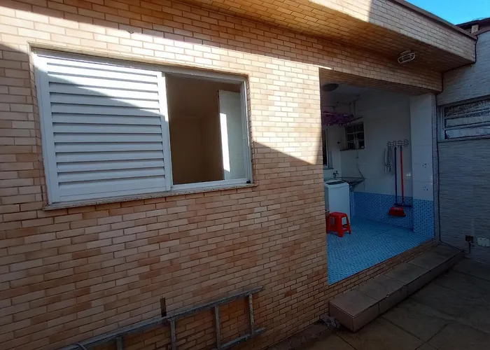 Casa Completa Com Cama Super King Size Ao Lado Do Metro