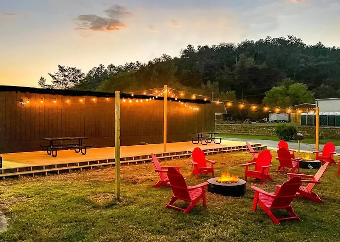 Wildflower Room At The Trailblazer Unit 15