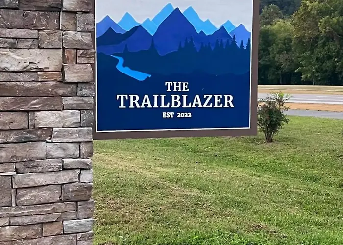 Wildflower Room At The Trailblazer Unit 15