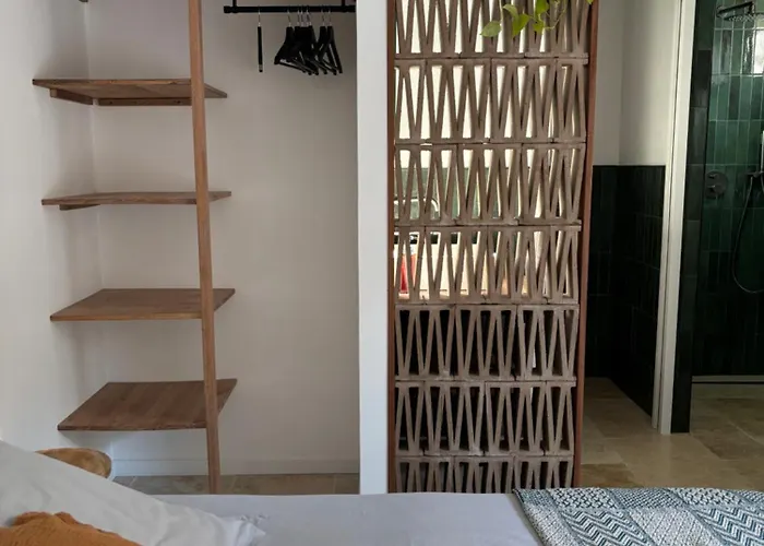 Maison Lumio