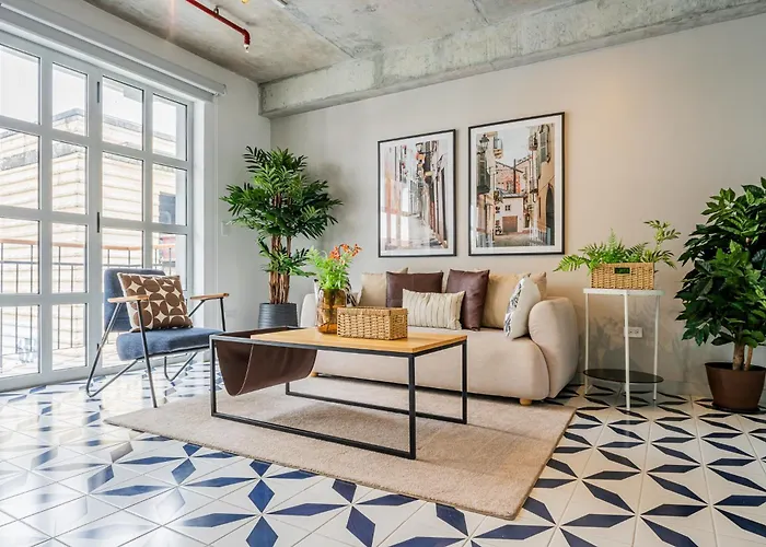 Casa Contemporánea by Wynwood House